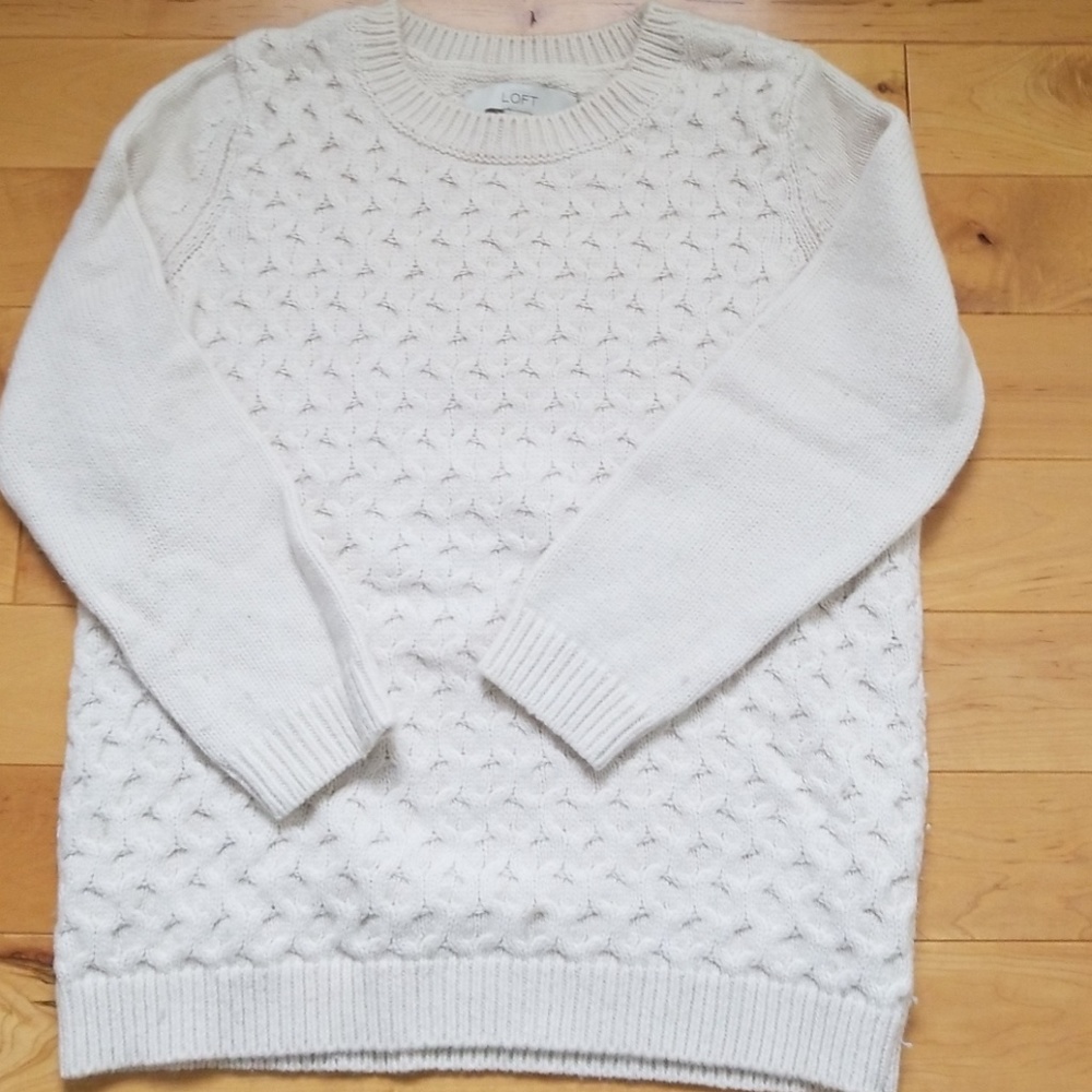 Loft cream cable knit sweater